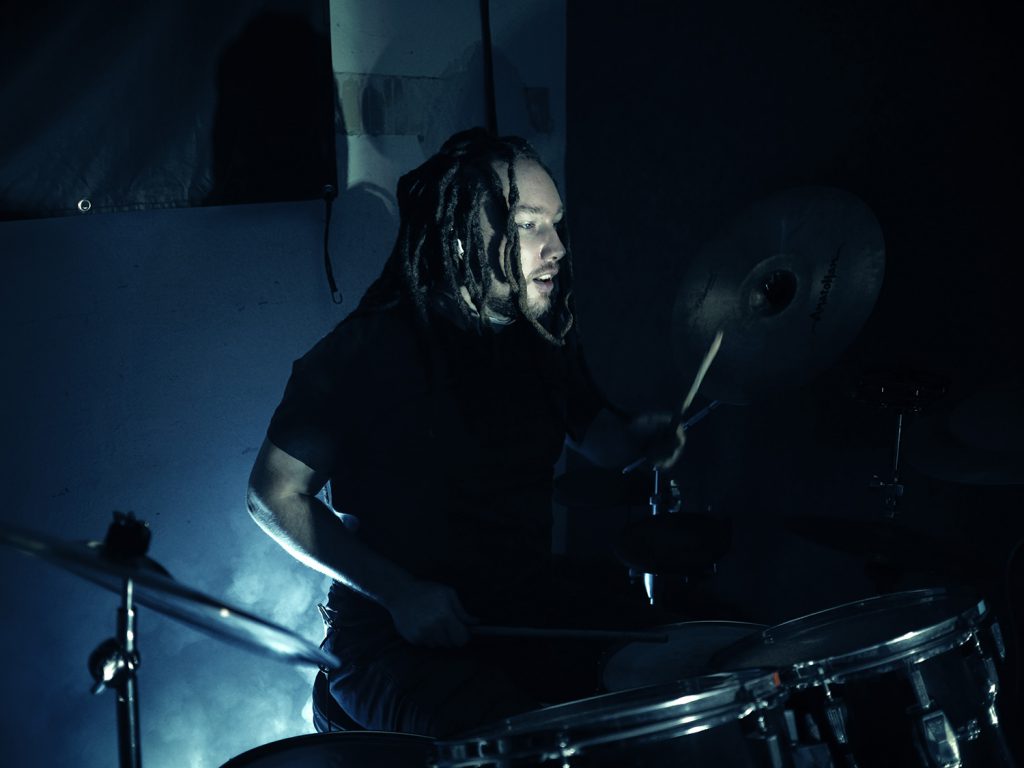 neuer X-Vivo Drummer Dima